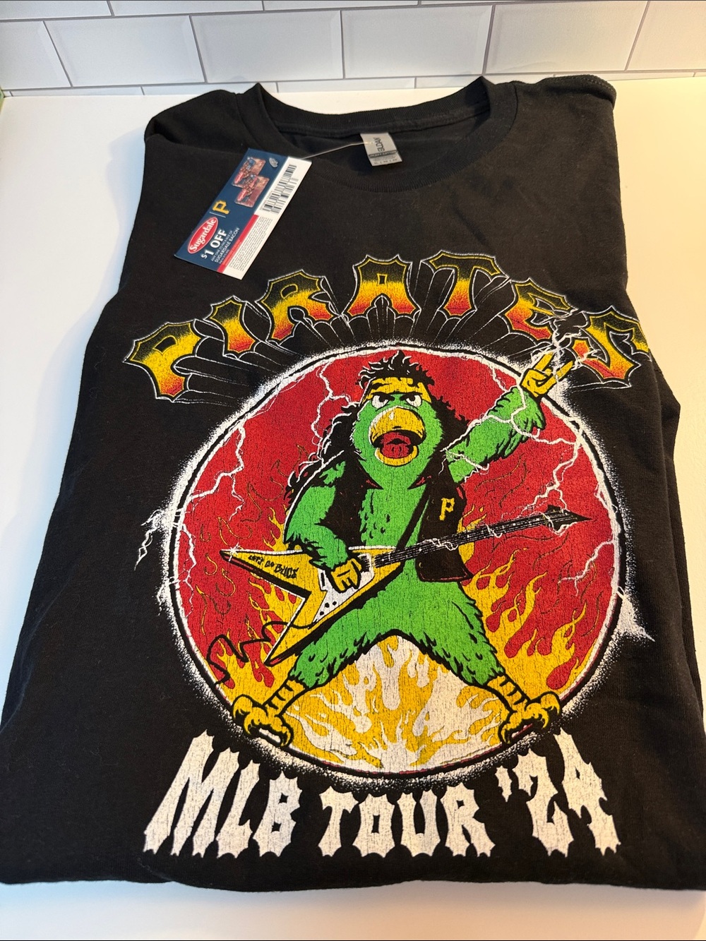 NWT Pirates MLB 24’ Tour Tee